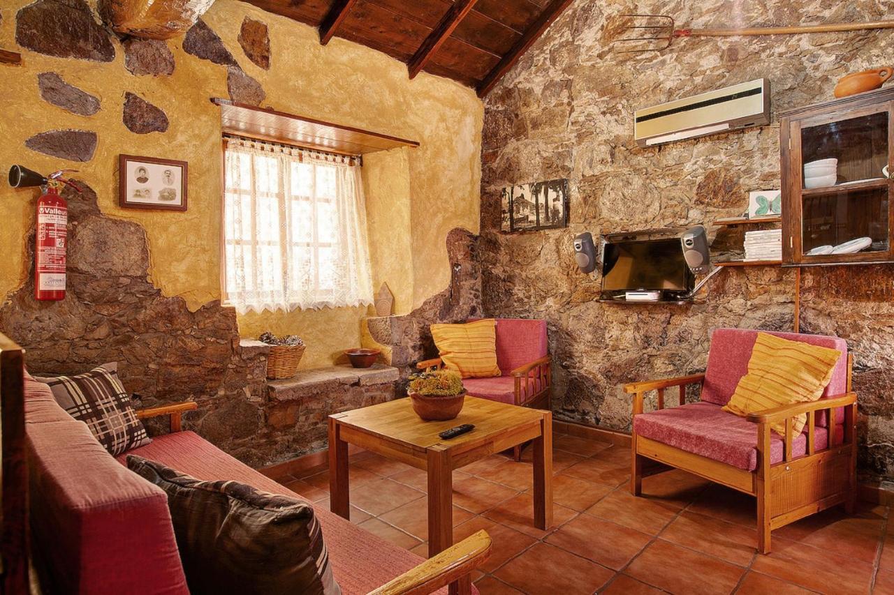 Casa Rural - Laendliches Haus, Pepita La De Las Flores Tejeda  Exterior photo